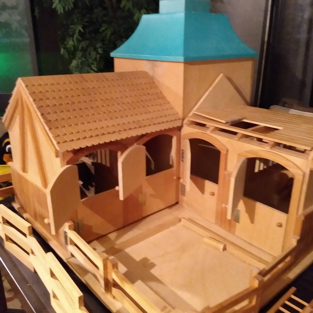 Maxim Groton Stables Sally Fair Breyer Horse Barn